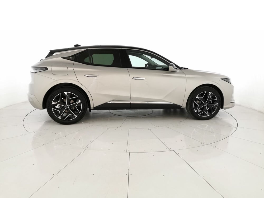 Ds DS 4 nuova a Chieti (4)