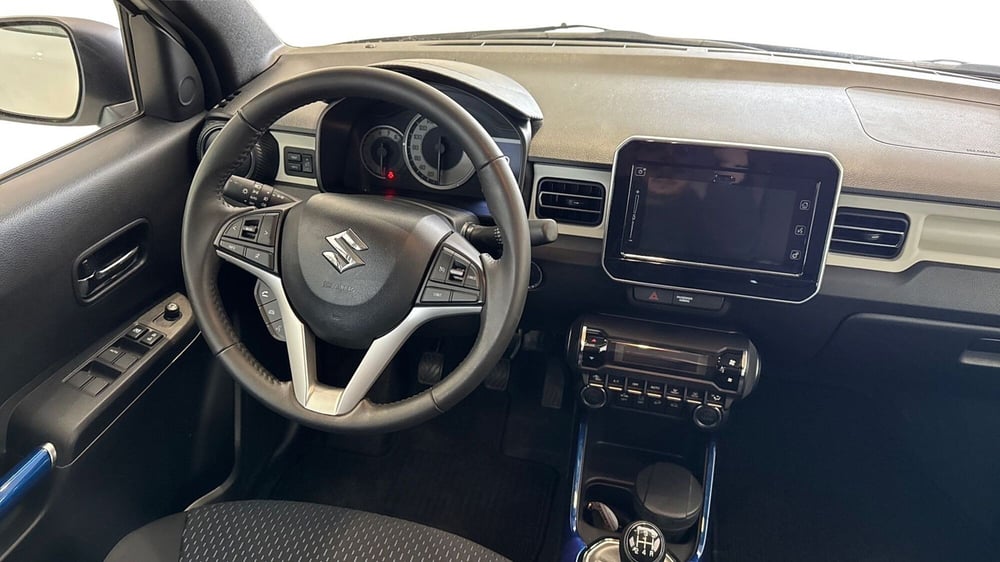 Suzuki Ignis usata a Viterbo (12)