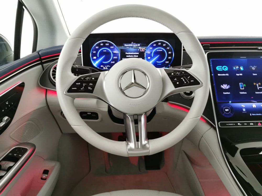 Mercedes-Benz EQE usata a Chieti (10)