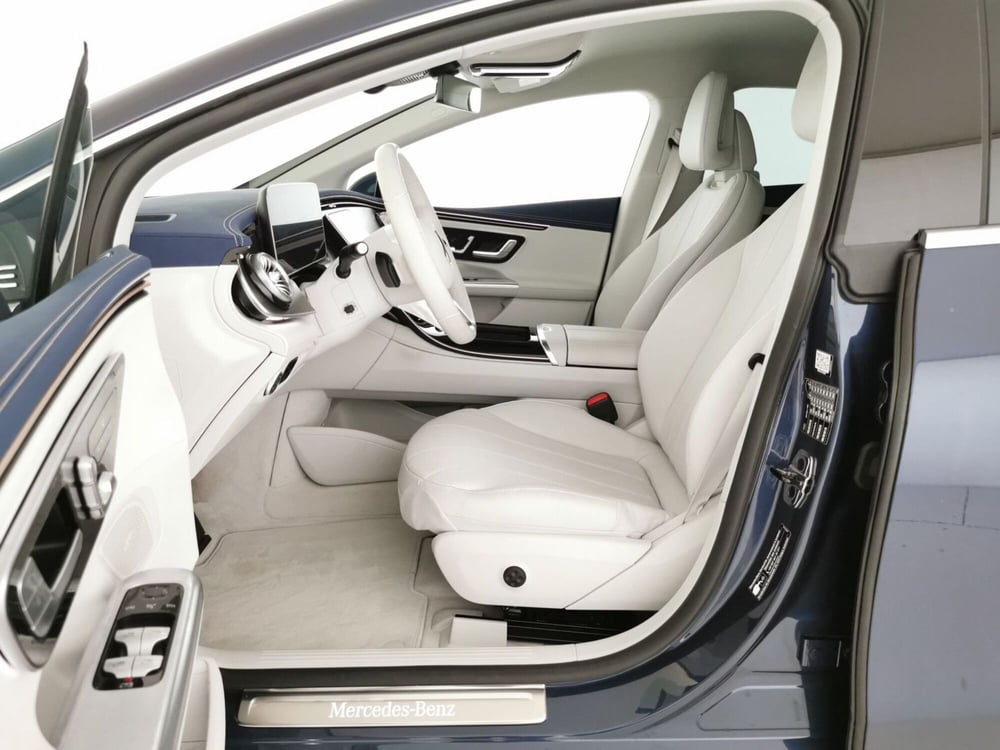 Mercedes-Benz EQE usata a Chieti (5)