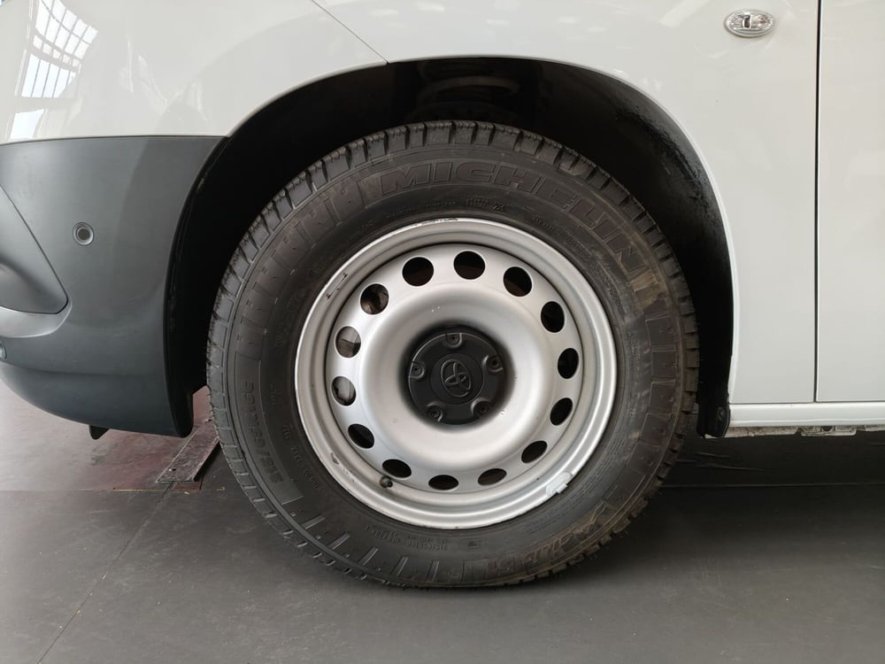 Toyota Proace City Electric usata a Roma (11)