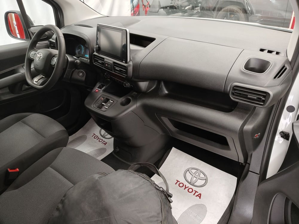 Toyota Proace City Electric usata a Roma (4)