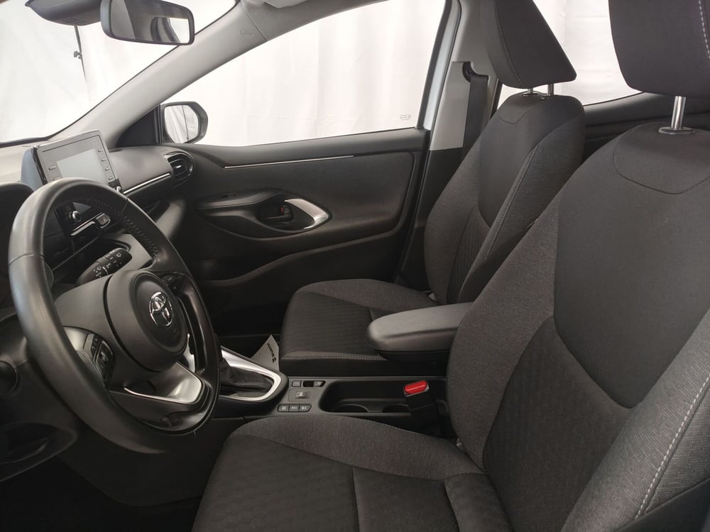Toyota Yaris usata a Roma (14)