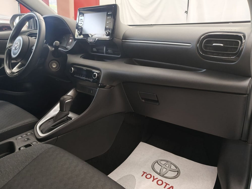 Toyota Yaris usata a Roma (6)