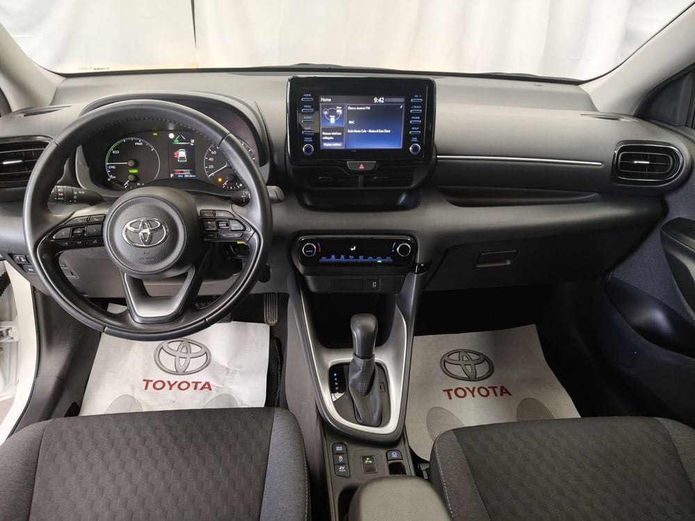 Toyota Yaris usata a Roma (8)
