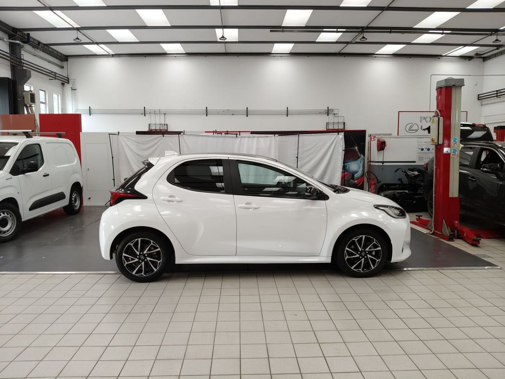 Toyota Yaris usata a Roma (15)