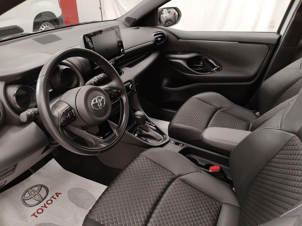 Toyota Yaris usata a Roma (4)