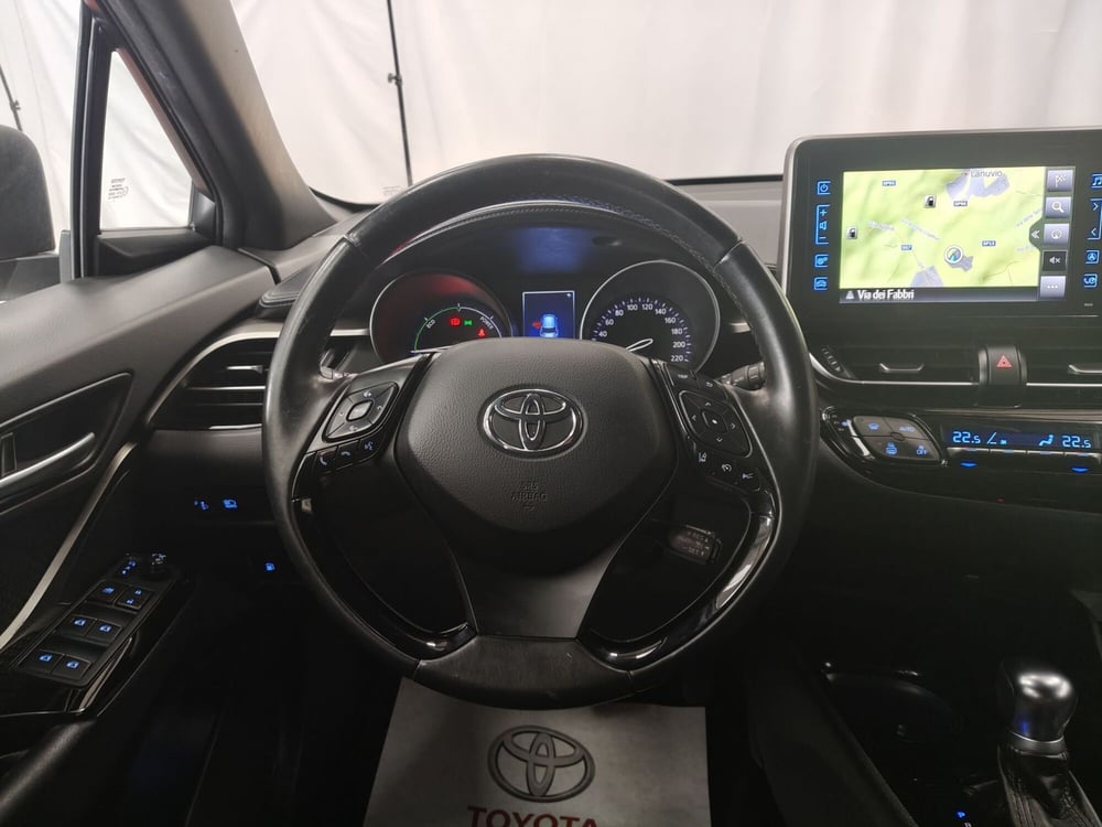 Toyota Toyota C-HR usata a Roma (15)