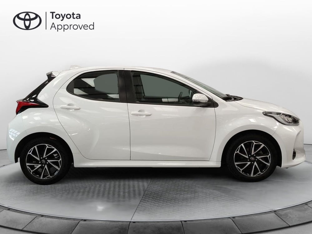Toyota Yaris usata a Roma (17)