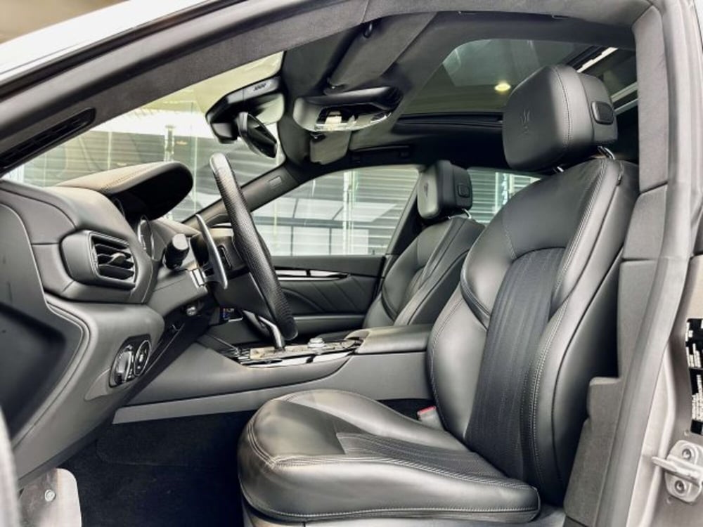 Maserati Levante usata a Torino (10)