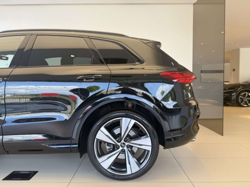 Audi Q5 nuova a Torino (12)