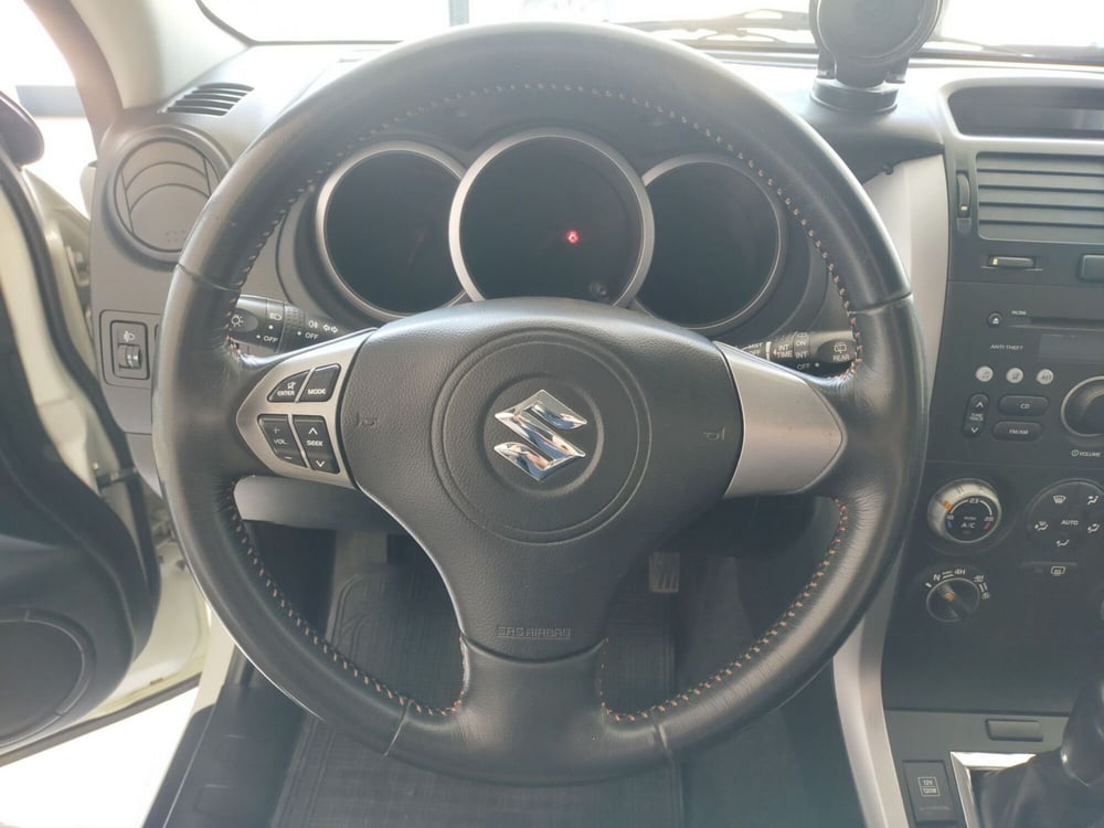Suzuki Grand Vitara usata a Reggio Emilia (10)