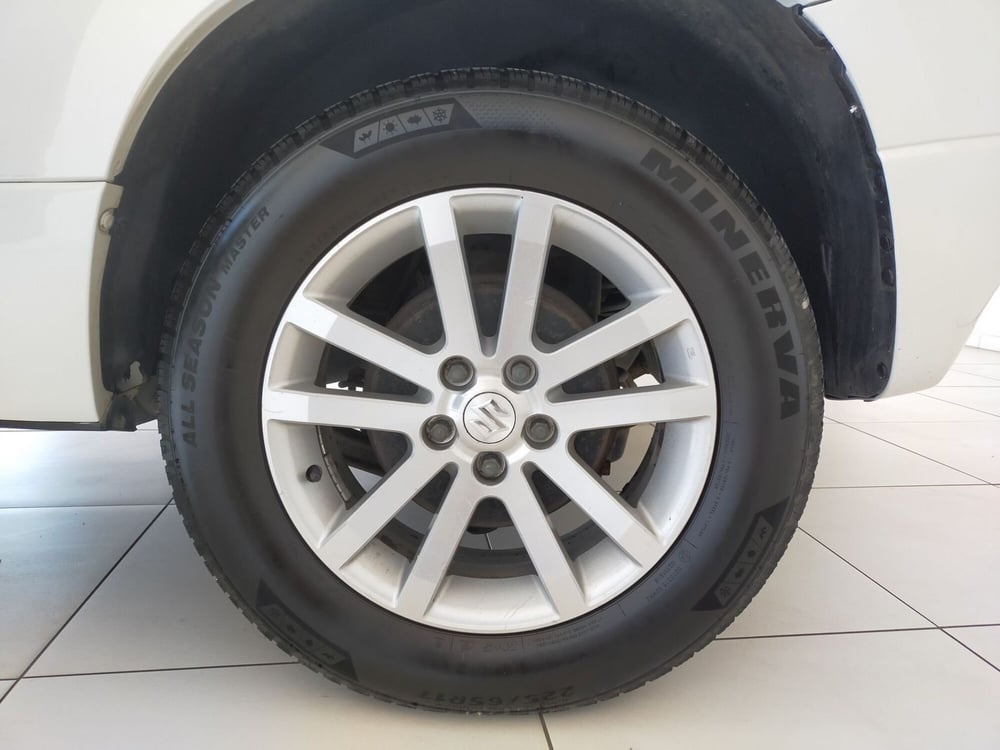 Suzuki Grand Vitara usata a Reggio Emilia (15)