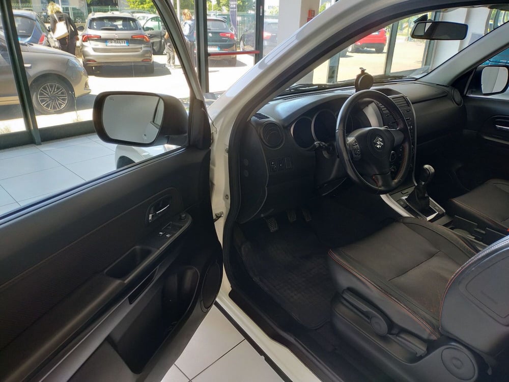 Suzuki Grand Vitara usata a Reggio Emilia (7)