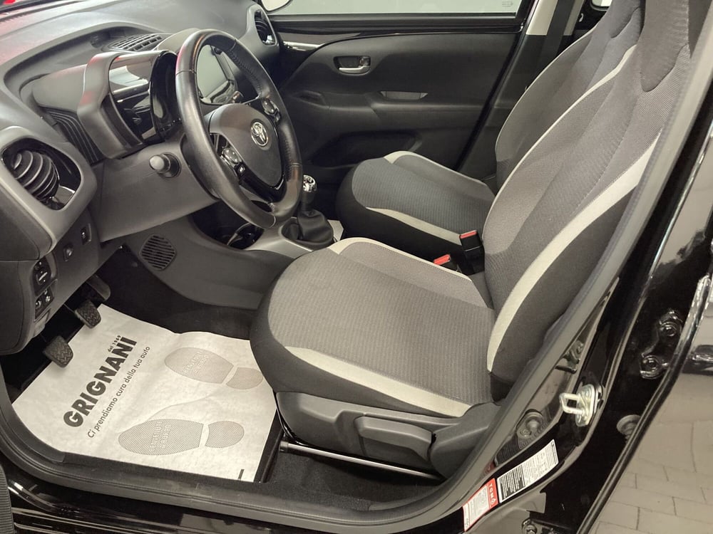 Toyota Aygo usata a Pavia (10)