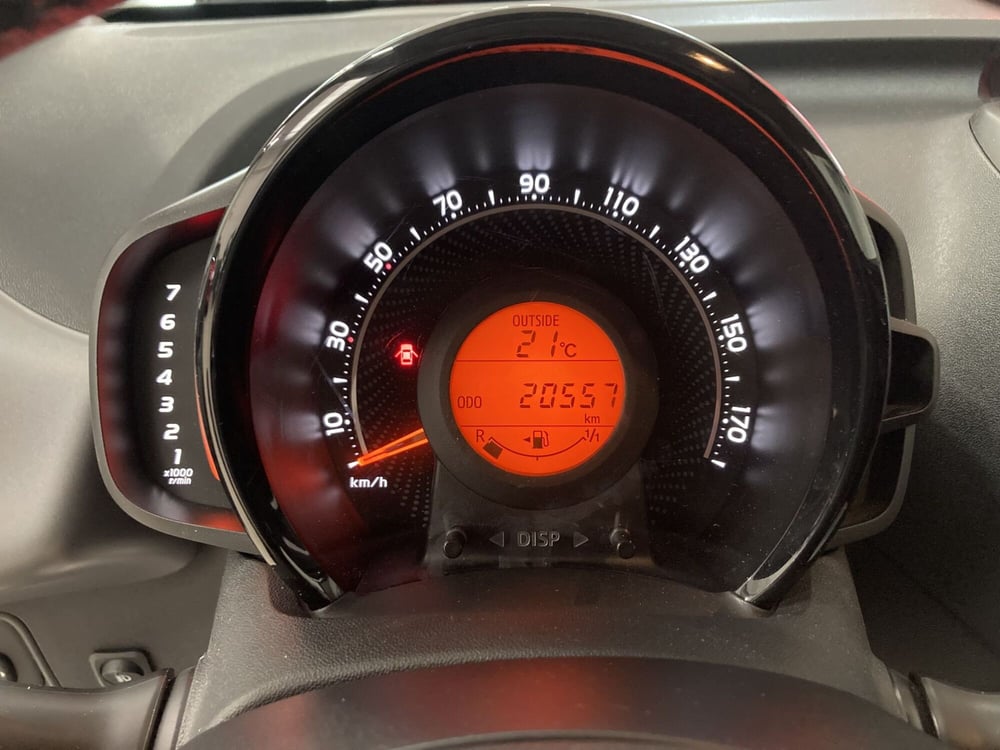 Toyota Aygo usata a Pavia (11)