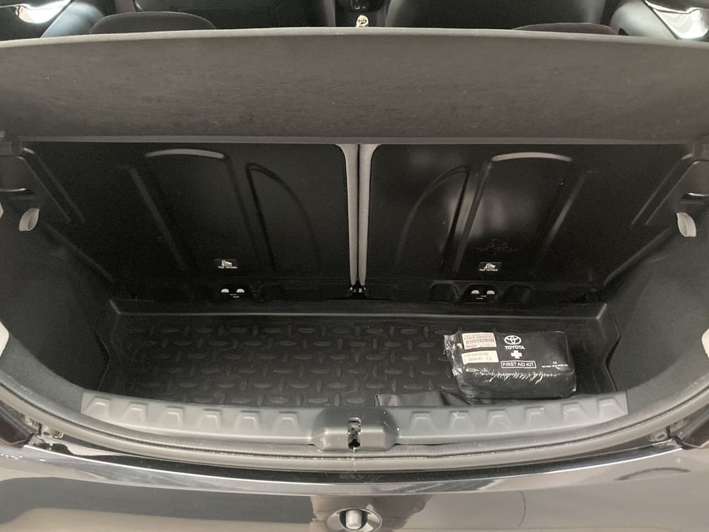 Toyota Aygo usata a Pavia (16)