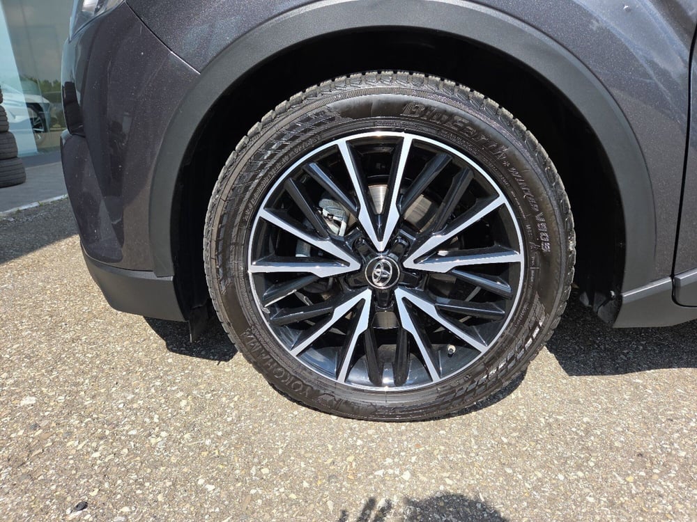Toyota Toyota C-HR usata a Ravenna (10)
