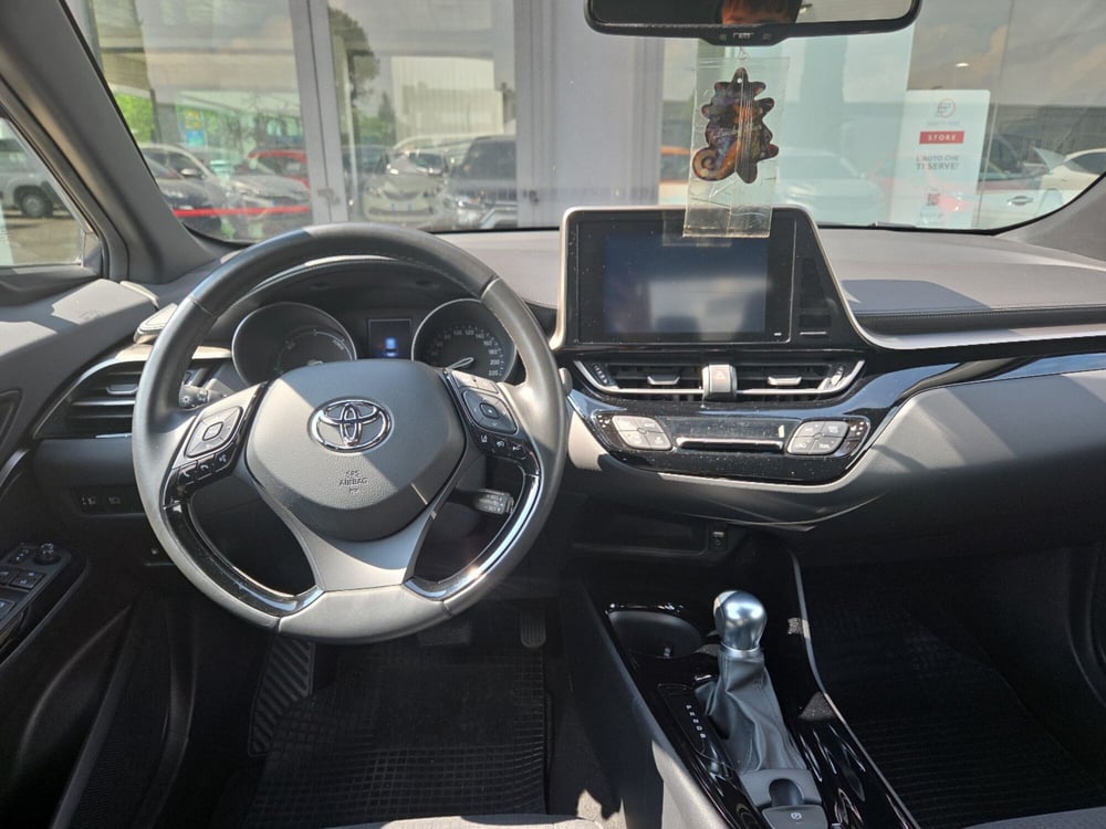Toyota Toyota C-HR usata a Ravenna (16)