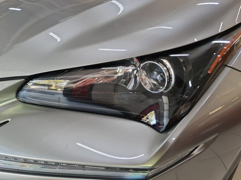 Lexus NX usata a Modena (18)