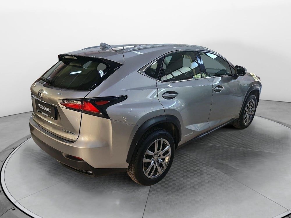 Lexus NX usata a Modena (4)