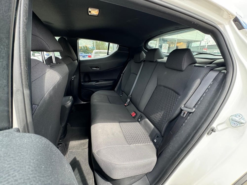 Toyota Toyota C-HR usata a Modena (13)