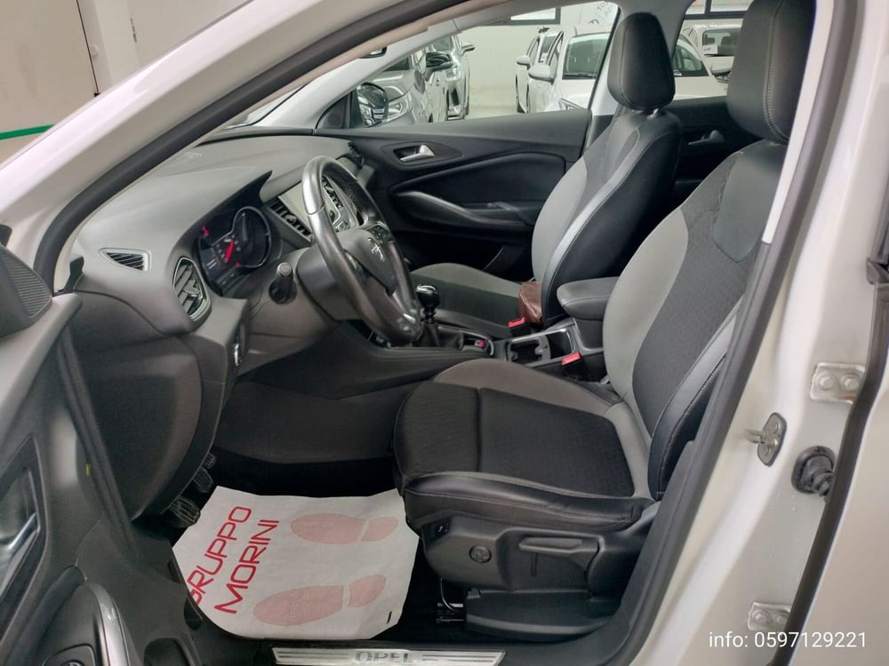 Opel Grandland usata a Modena (8)