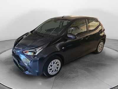 Toyota Aygo 1.0 VVT-i 72 CV 5 porte x-cool MMT del 2019 usata a San Lazzaro di Savena