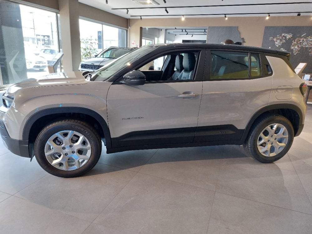 Jeep Avenger nuova a Livorno (2)