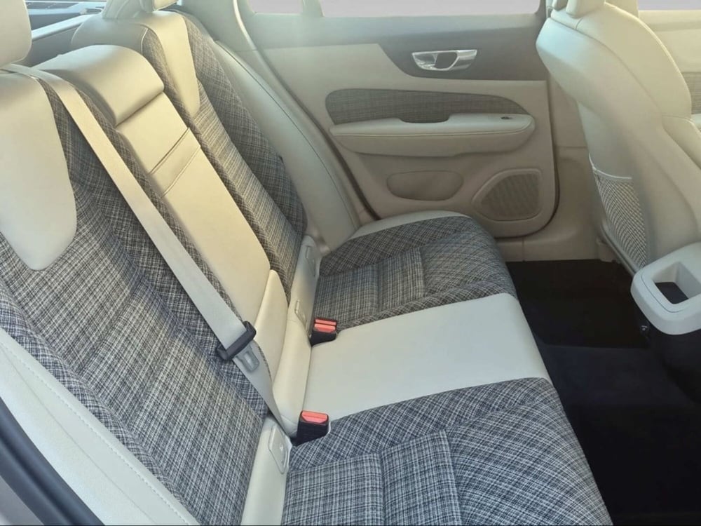 Volvo V60 usata a Firenze (10)