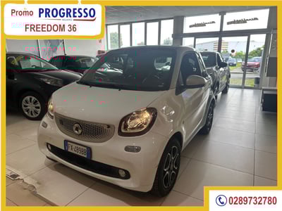 smart Fortwo EQ Passion Nightsky del 2019 usata a Sesto San Giovanni