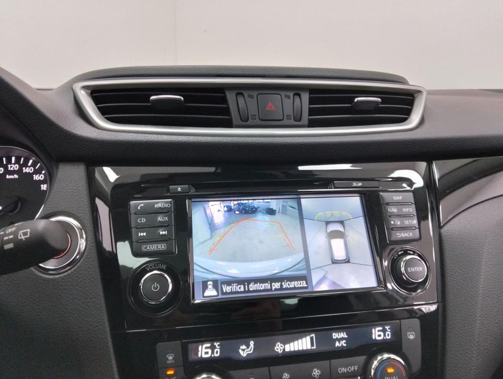 Nissan Qashqai usata a Como (17)
