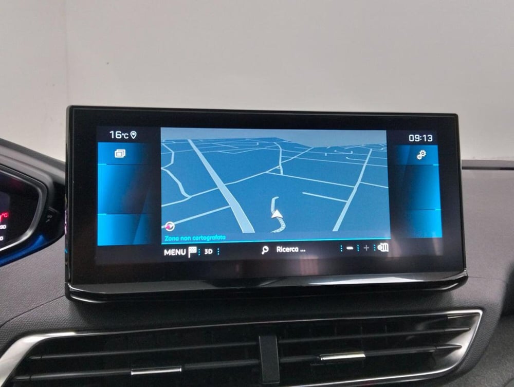 Peugeot 5008 usata a Como (19)