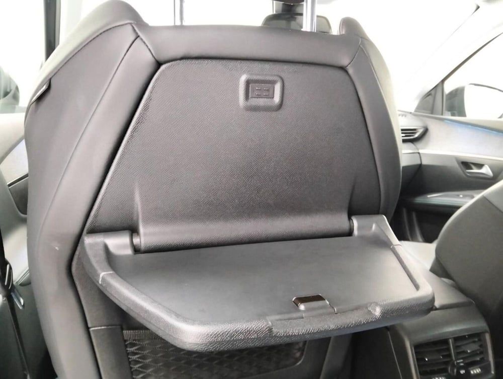 Peugeot 5008 usata a Como (7)