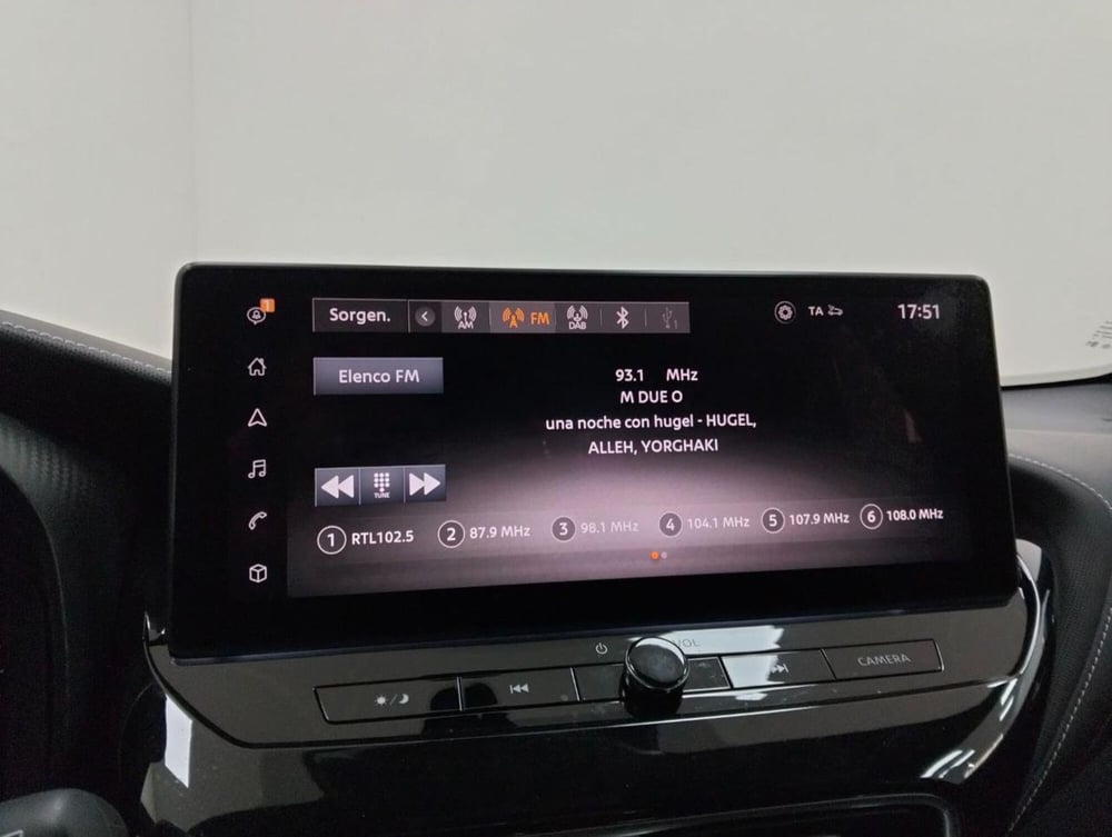 Nissan Juke usata a Como (14)