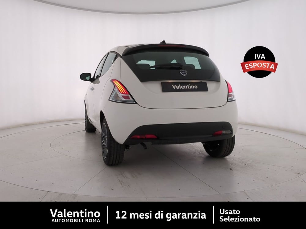 Lancia Ypsilon nuova a Roma (5)