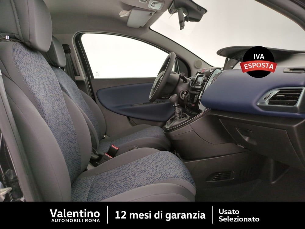 Lancia Ypsilon nuova a Roma (17)