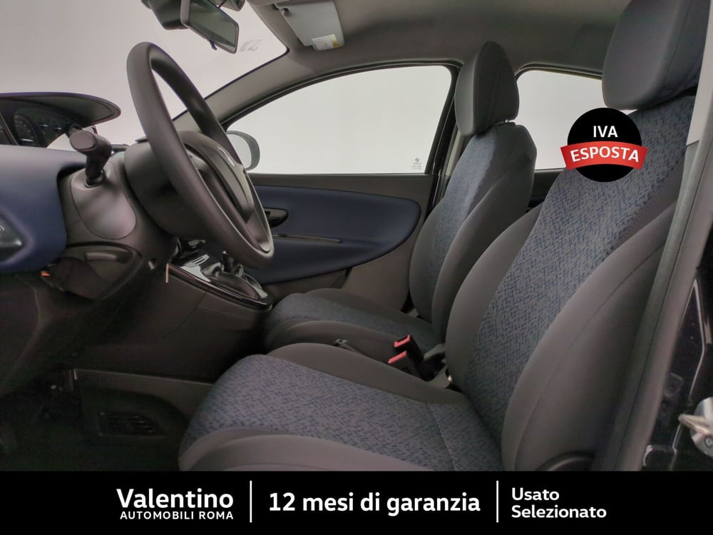 Lancia Ypsilon nuova a Roma (6)