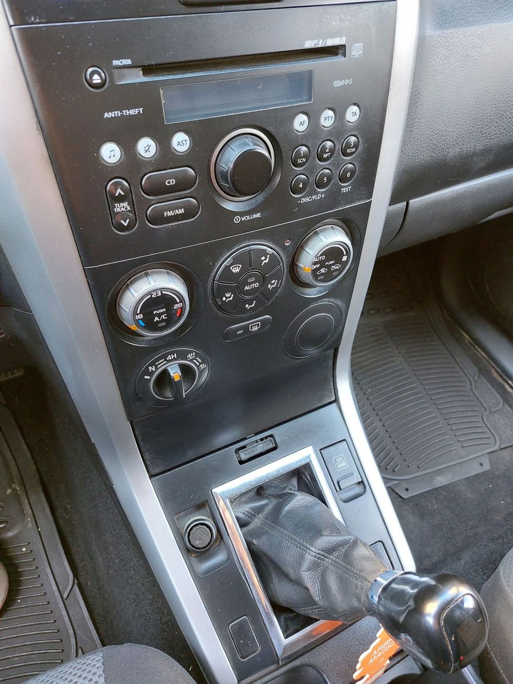 Suzuki Grand Vitara usata a Imperia (4)