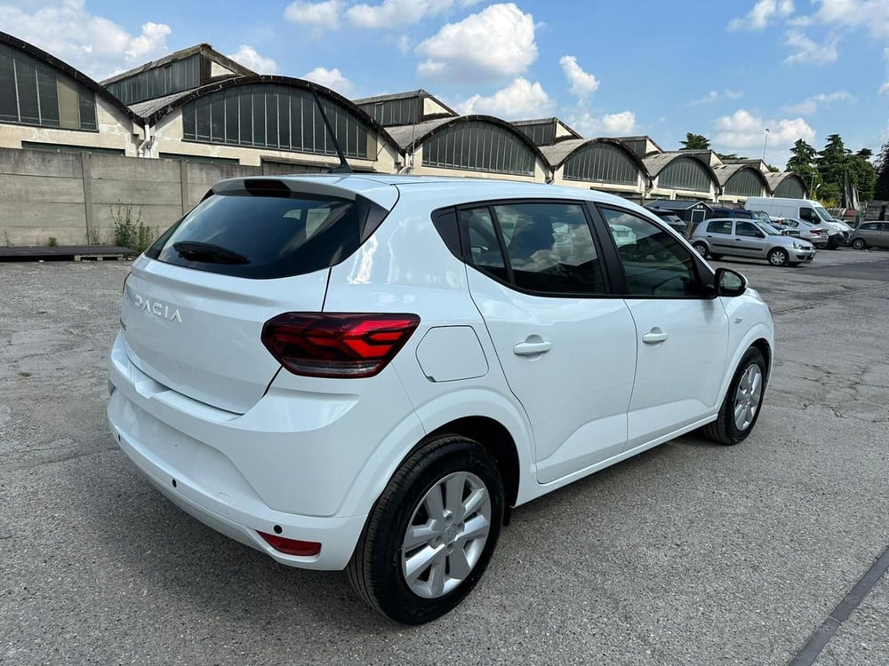 Dacia Sandero usata a Monza e Brianza (5)