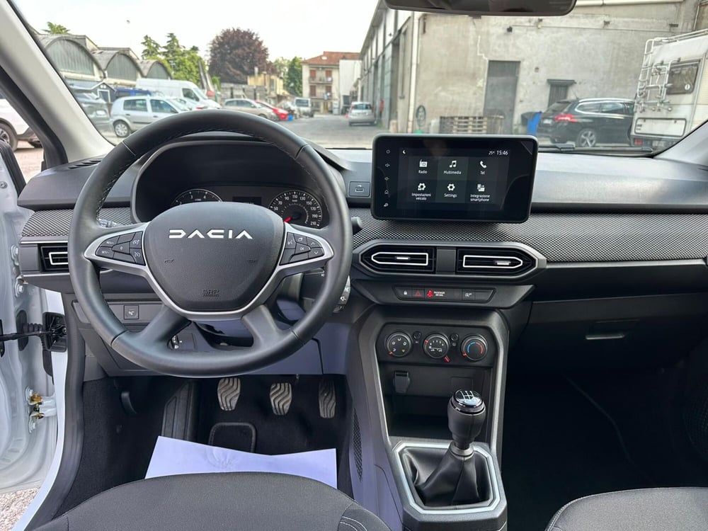 Dacia Sandero usata a Monza e Brianza (9)