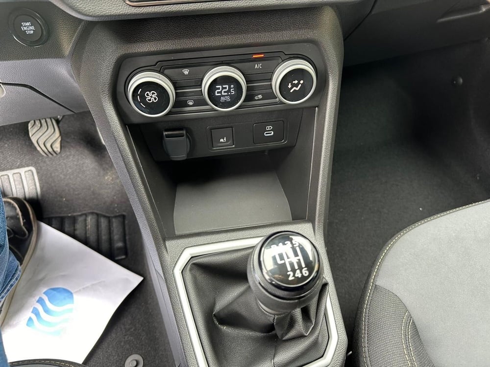 Dacia Jogger nuova a Monza e Brianza (12)
