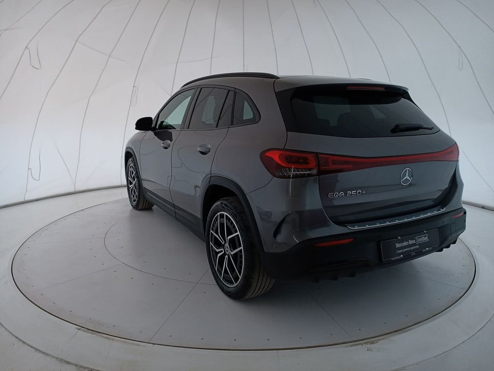 Mercedes-Benz EQA usata a Lecce (4)