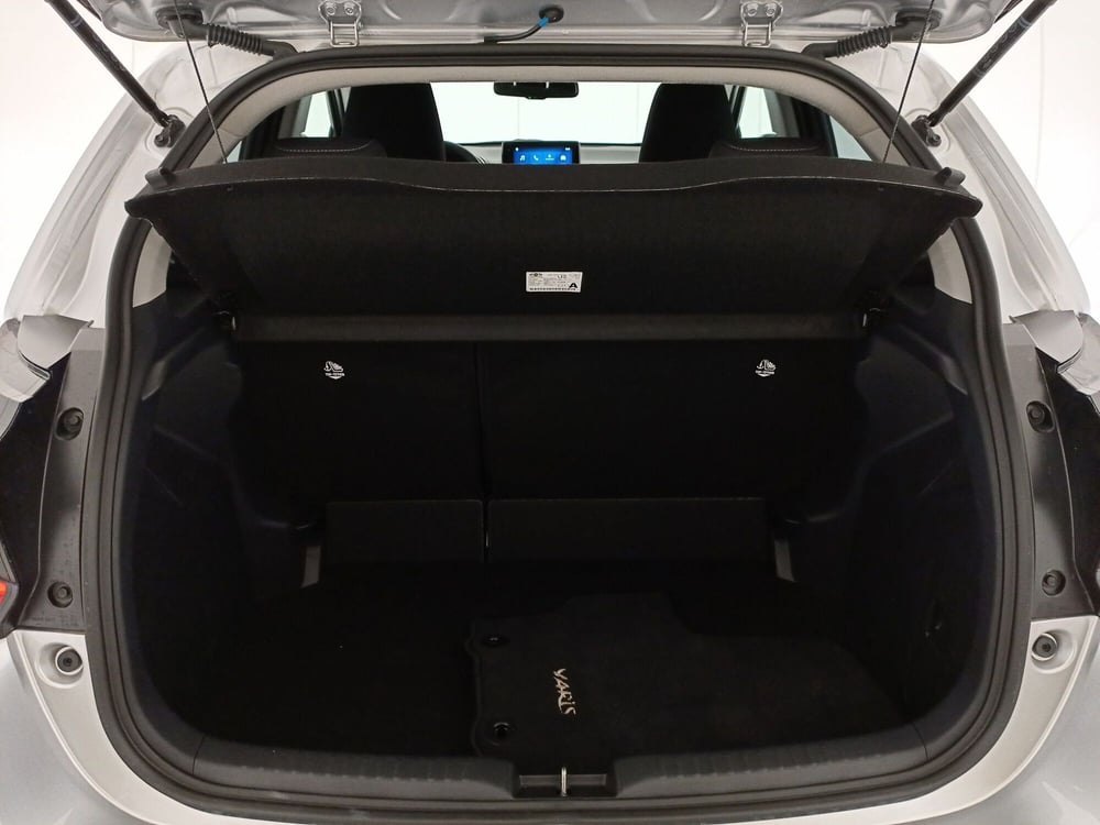 Toyota Yaris usata a Lecce (13)