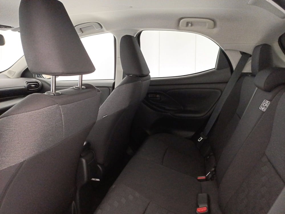 Toyota Yaris usata a Lecce (8)