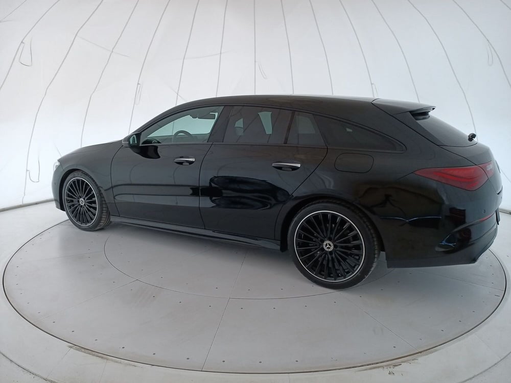 Mercedes-Benz CLA Shooting Brake usata a Lecce (3)