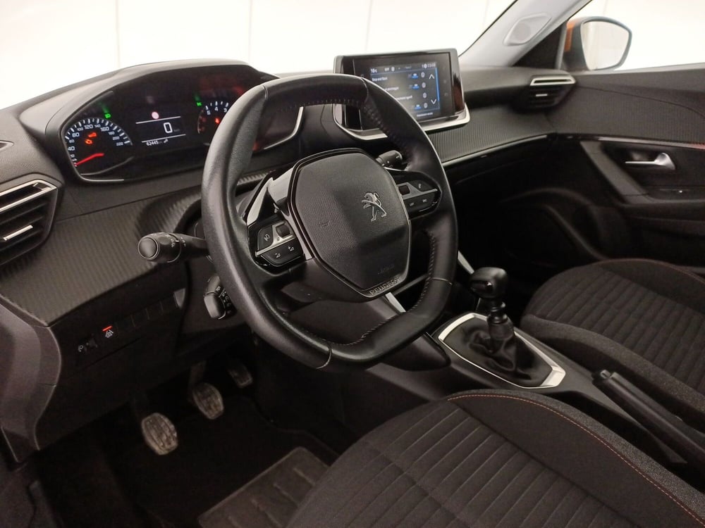 Peugeot 2008 usata a Lecce (5)