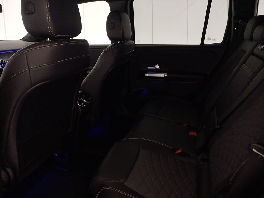 Mercedes-Benz GLB usata a Bari (8)