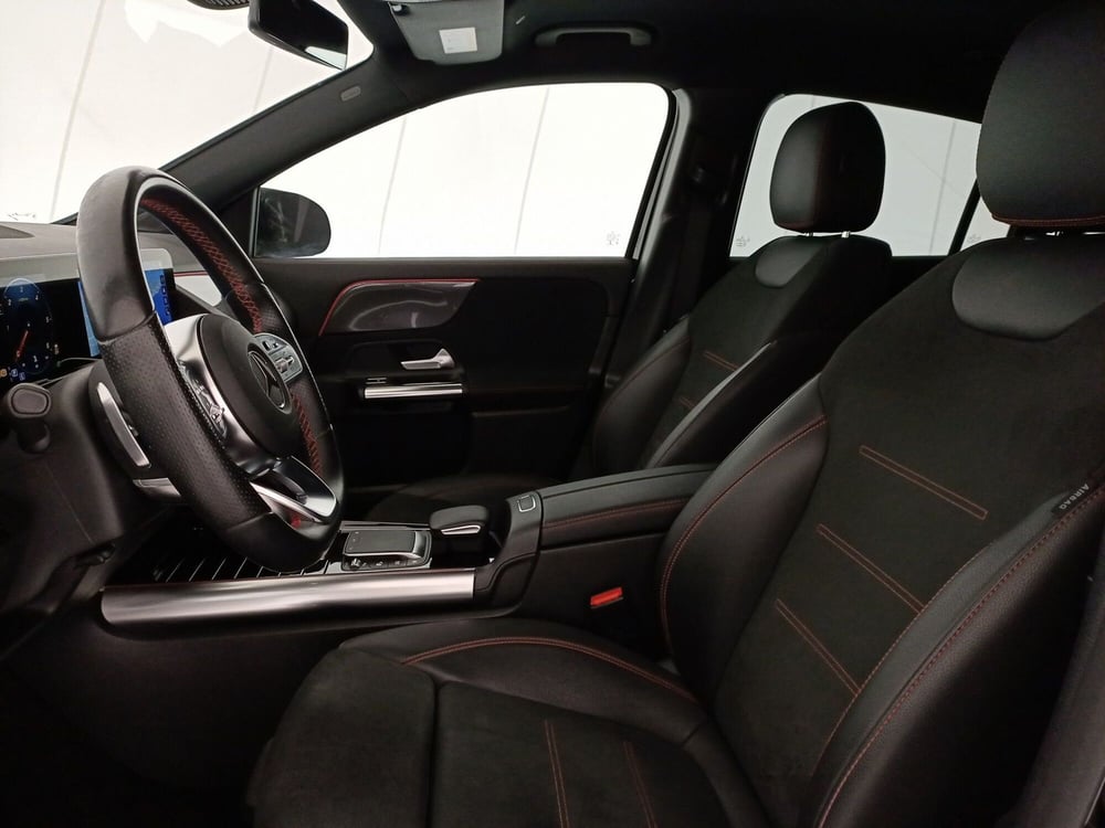 Mercedes-Benz GLA SUV usata a Bari (6)