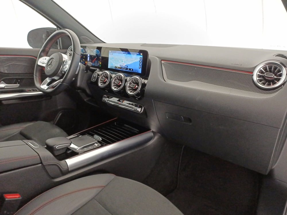 Mercedes-Benz GLA SUV usata a Bari (7)